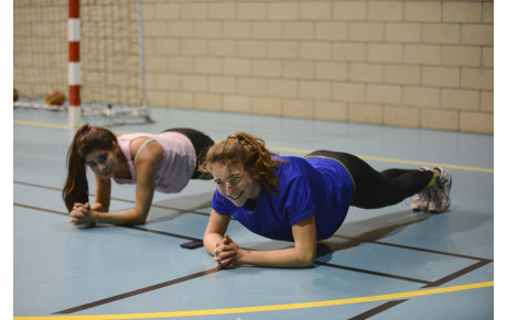 Entrainement (?) de 2 Cadettes